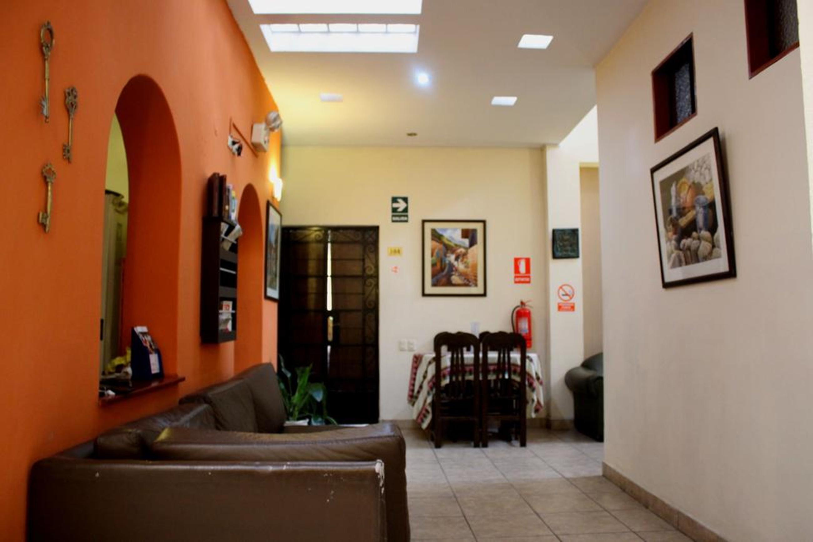Alpackers Hotel Lima