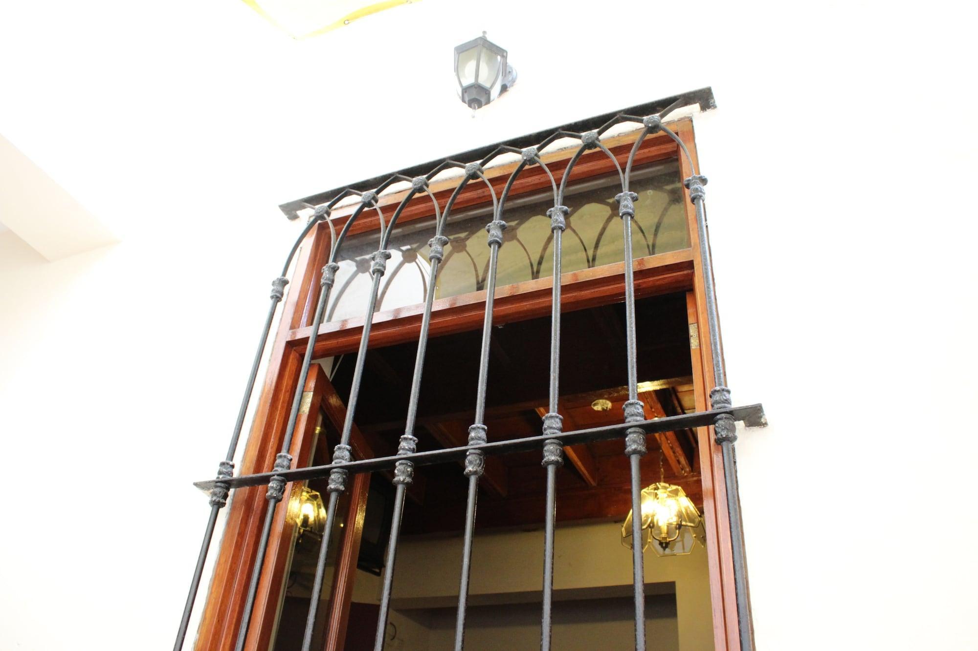 Alpackers Hotel Lima